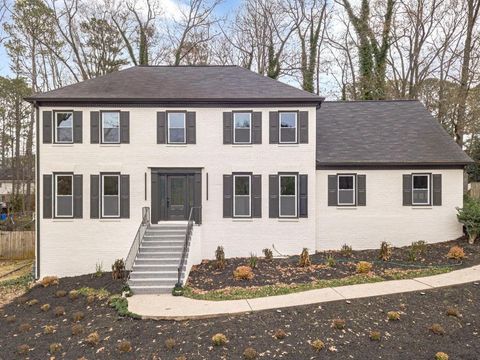 380 Cardigan Circle SW Lilburn GA 30047