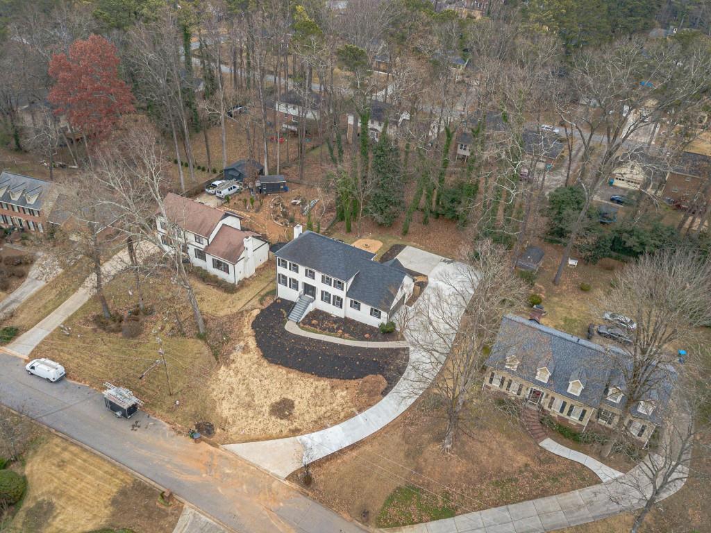 380 Cardigan Circle SW