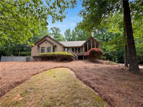 Homes For Sale - 4958 Scotts Creek Trail<br/> Peachtree Corners, GA 30096