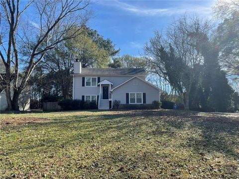 Photo of 3076 Mill Falls Court, Duluth, GA 30097 (MLS # 7693863)