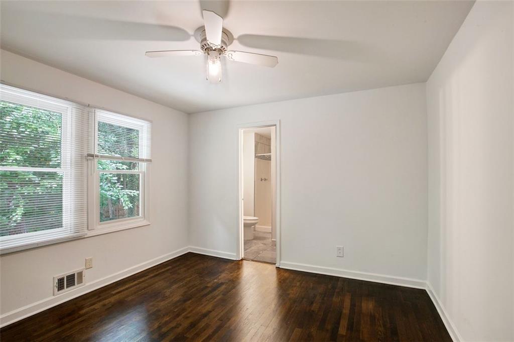 690 Green Acres Road, Smyrna, Georgia image 17