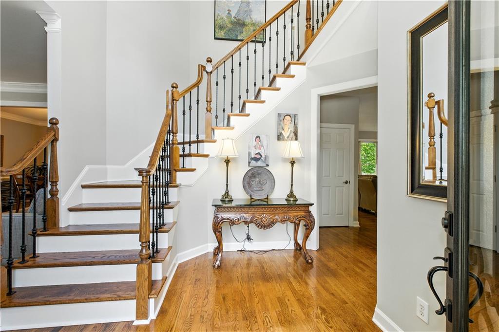 489 Emerald Lake Lane