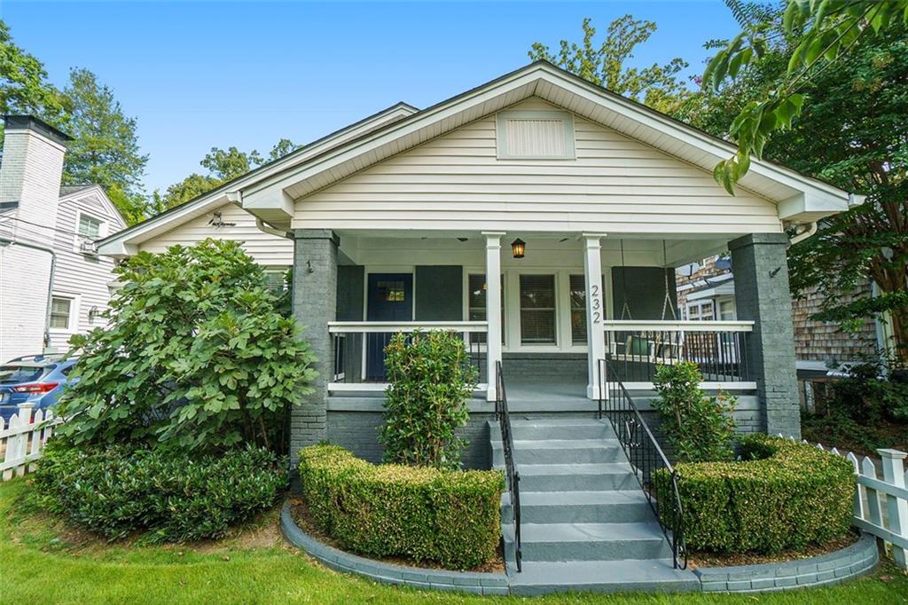 232 Lindbergh Drive NE