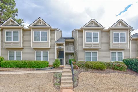 14 Muncy Court SE Smyrna GA 30080
