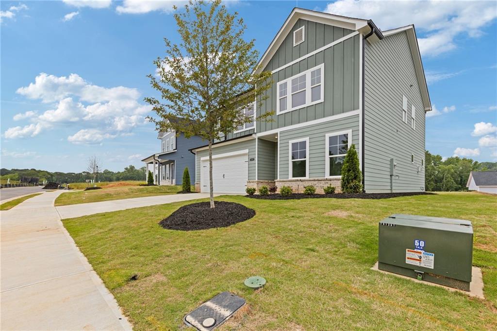 164 Crimson Feather Drive, Jefferson, Georgia image 2