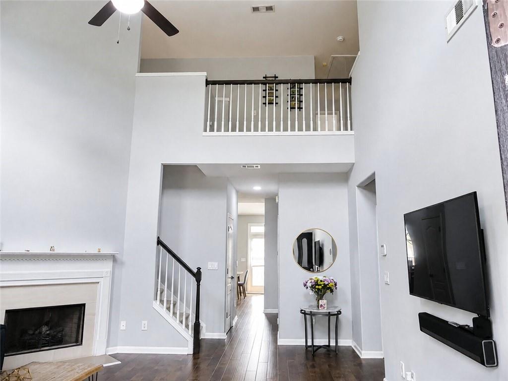 4315 Buford Valley Way