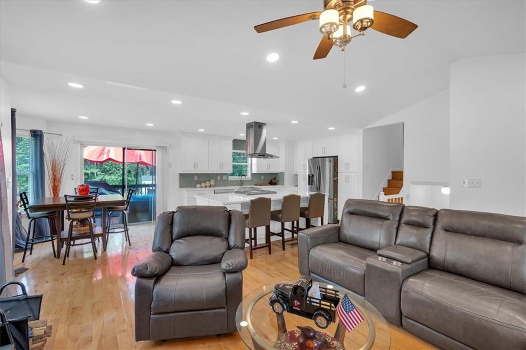 21 Collins Drive, Douglasville, Georgia image 14
