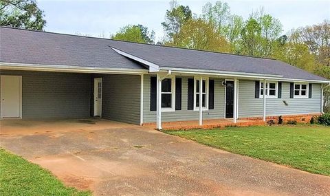 7248 Banks Mill Road Douglasville GA 30135