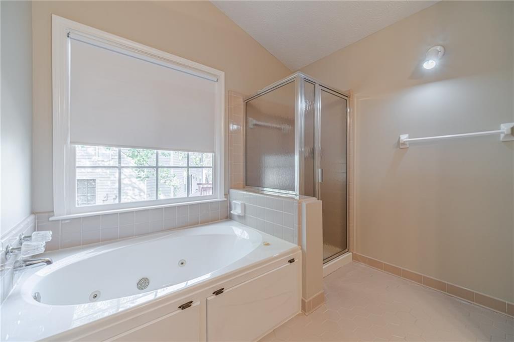 3005 Summit View Court, Snellville, Georgia image 28