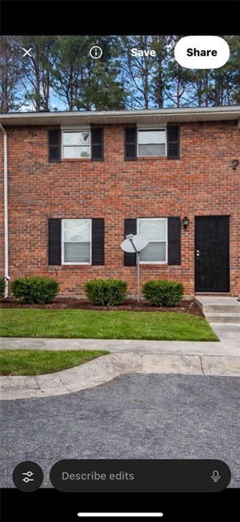 Townhouse For Sale - 6354 Shannon Parkway #29B<br/> Union City, GA 30291
