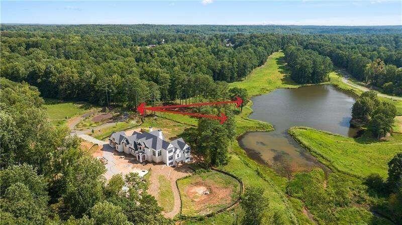 325 Lakeshore Road