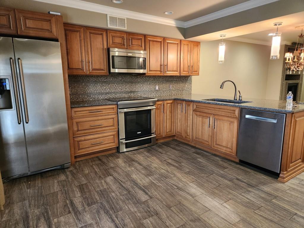 1085 Holly Drive UNIT 2