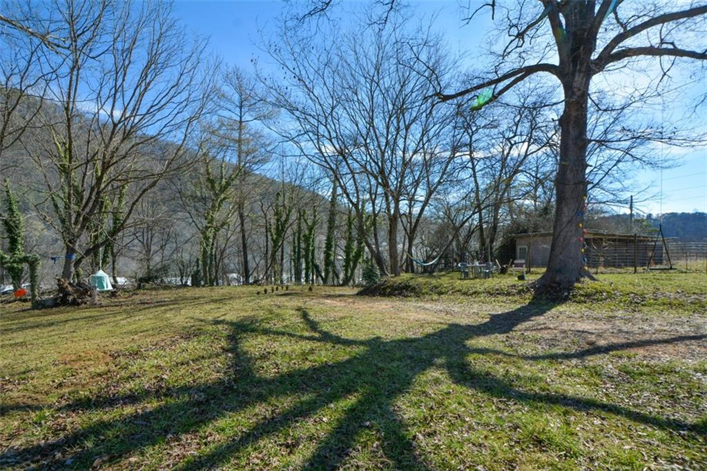 2339 Whitestone Road