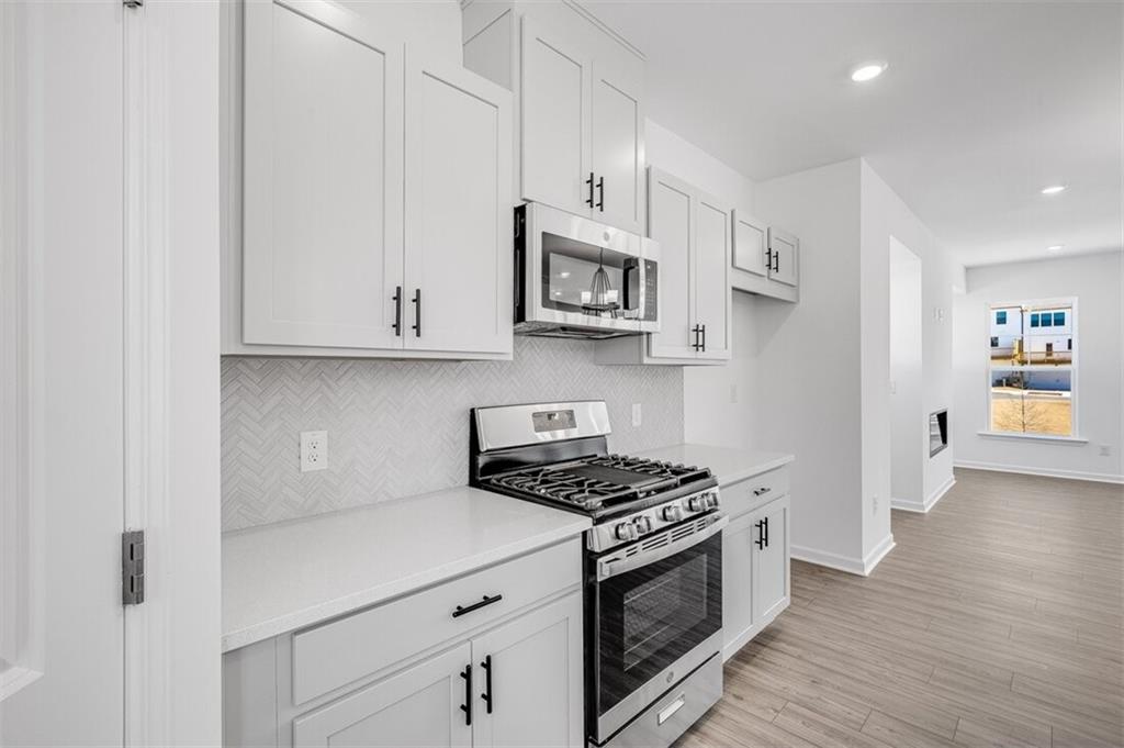 320 Oldvine Drive, Lawrenceville, Georgia image 3