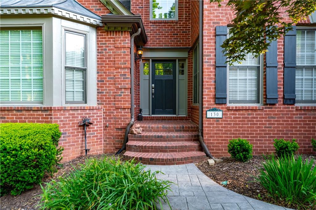 130 Providence Oaks Circle