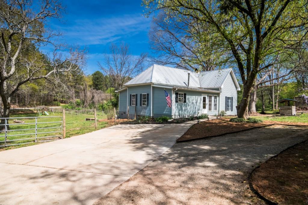 1414 Hardigree Road, Winder, Georgia image 2