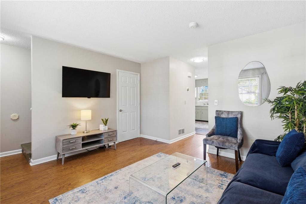 1787 Ridgeway Avenue NW