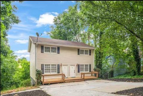 Photo of 1787 Ridgeway Avenue NW, Atlanta, GA 30318 (MLS # 7732204)