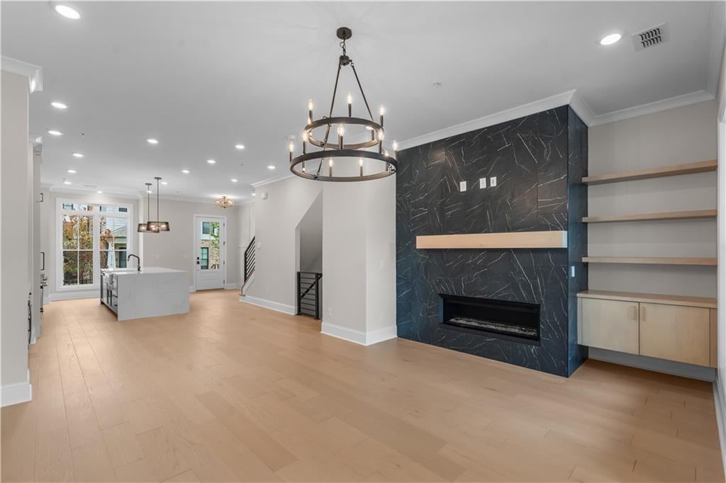 3125 Paley Drive 27