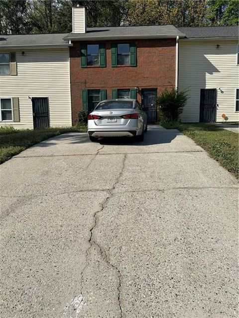 Townhouse For Sale - 937 Silverwood Drive<br/> Clayton County, Atlanta, GA 30349