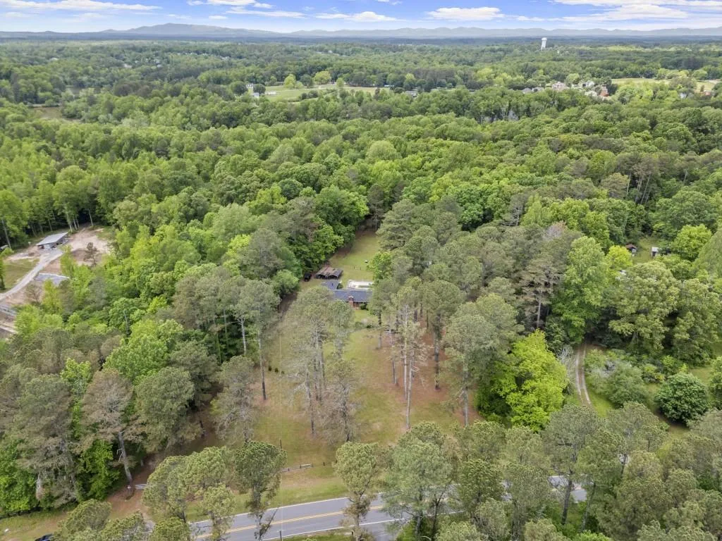 Cumming, Georgia 30040, United States, 3 Bedrooms Bedrooms, ,2 BathroomsBathrooms,Residential,Coming Soon,138930