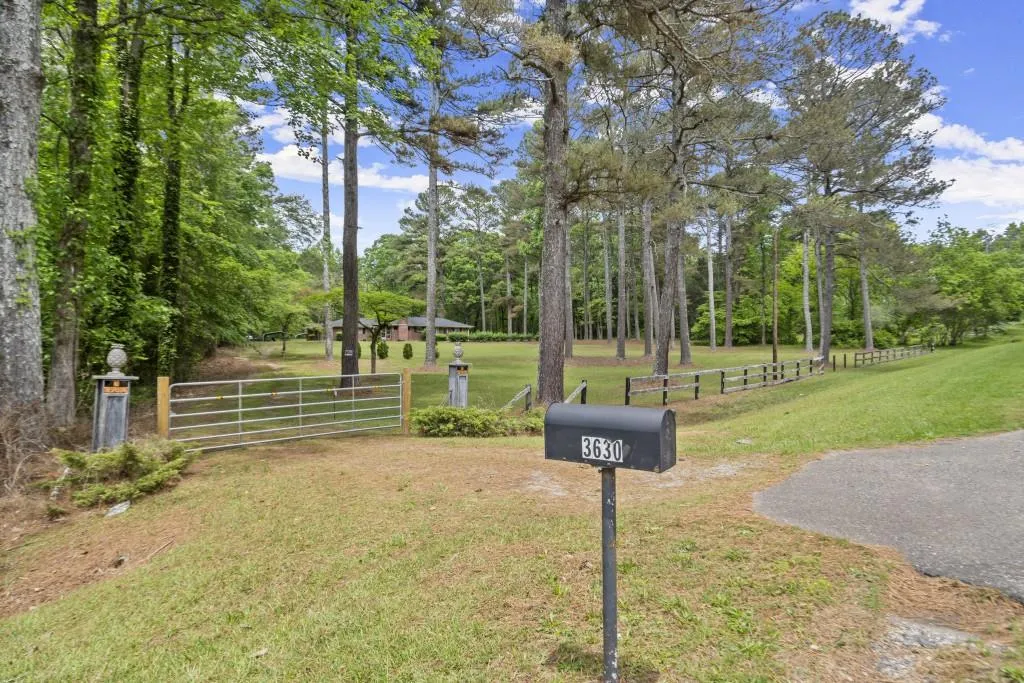 Cumming, Georgia 30040, United States, 3 Bedrooms Bedrooms, ,2 BathroomsBathrooms,Residential,Coming Soon,138930