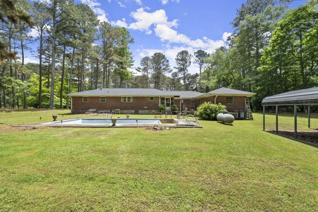 Cumming, Georgia 30040, United States, 3 Bedrooms Bedrooms, ,2 BathroomsBathrooms,Residential,Coming Soon,138930