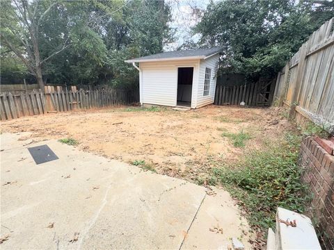 A home in Lilburn