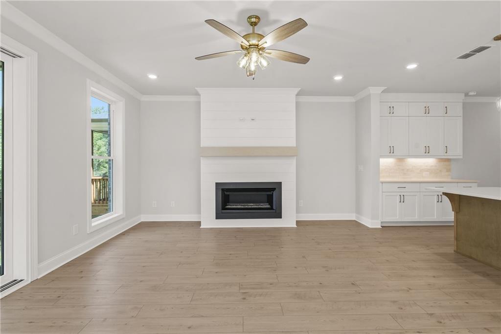 5697 Broad River View 445