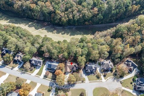 A home in Dacula