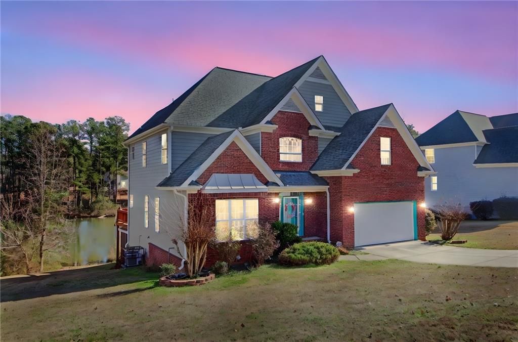 Photo of 3932 Misty Lake Lk, Ellenwood, GA 30294 (MLS # 7704307)