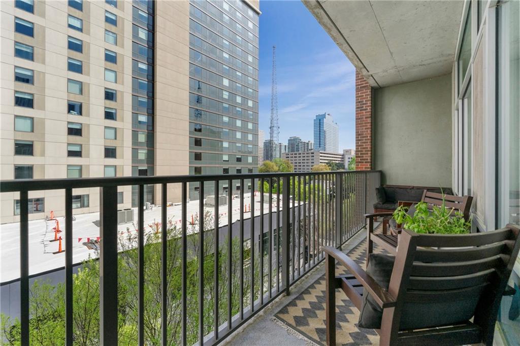 Mid City Lofts - Residential Lease