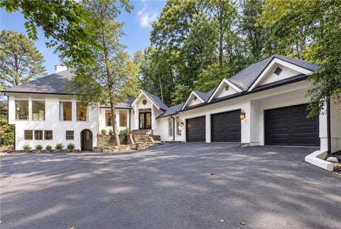 Photo of 6550 Powers Ferry Road NW, Sandy Springs, GA 30339 (MLS # 7849993)