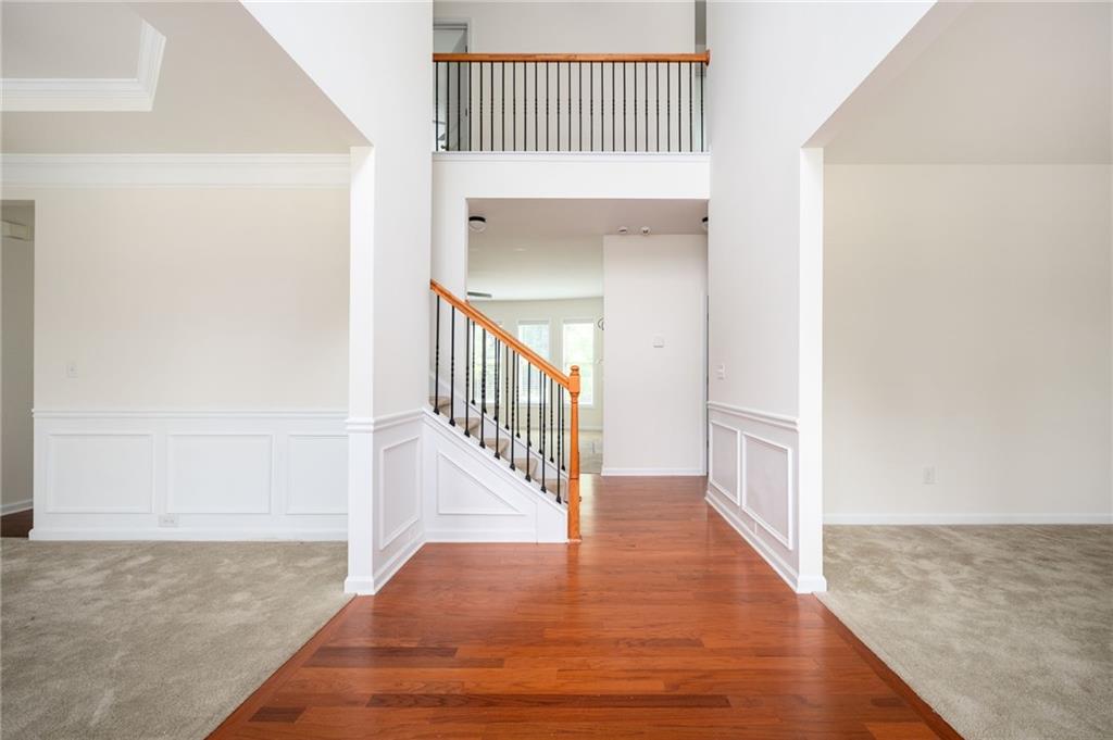 558 Olympic Way