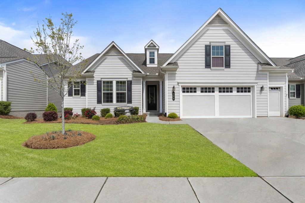 408 Cottonwood Circle, Peachtree City, Georgia image 1