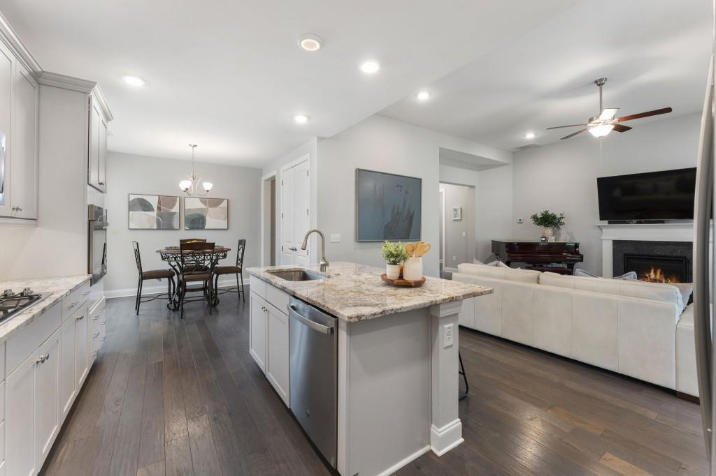 408 Cottonwood Circle, Peachtree City, Georgia image 26