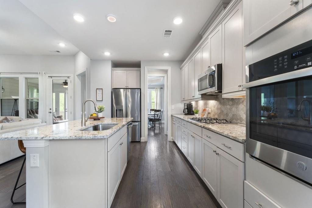 408 Cottonwood Circle, Peachtree City, Georgia image 28