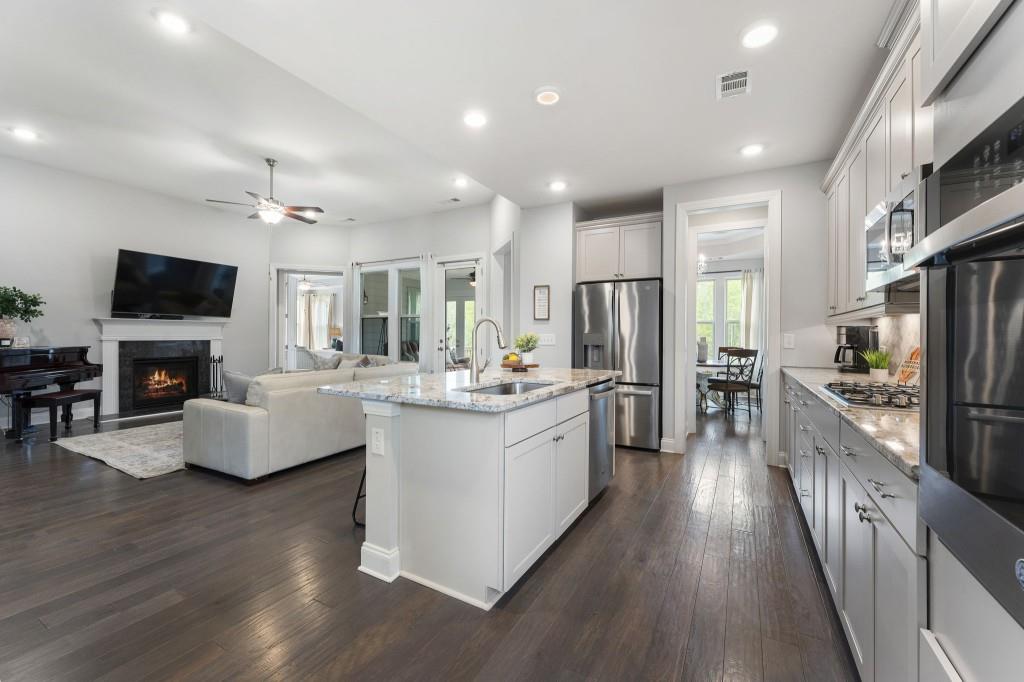 408 Cottonwood Circle, Peachtree City, Georgia image 27