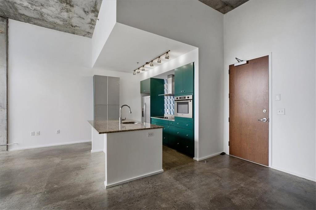 130 Arizona Avenue NE 415