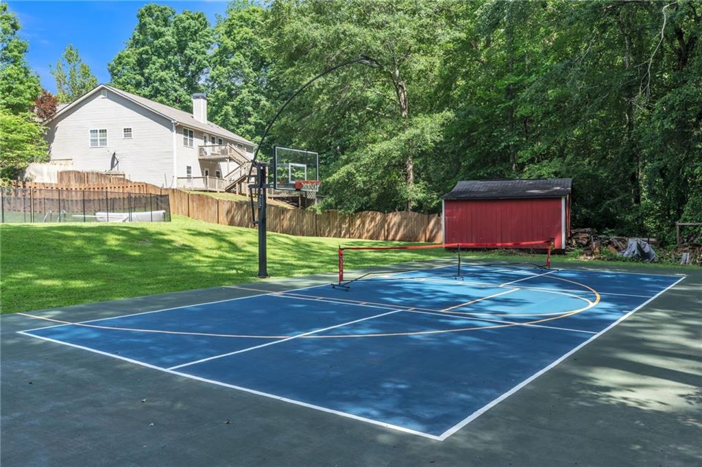 329 Kyles Circle