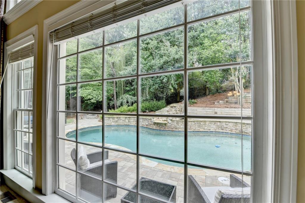 5980 Whitestone Lane, Suwanee, Georgia image 13
