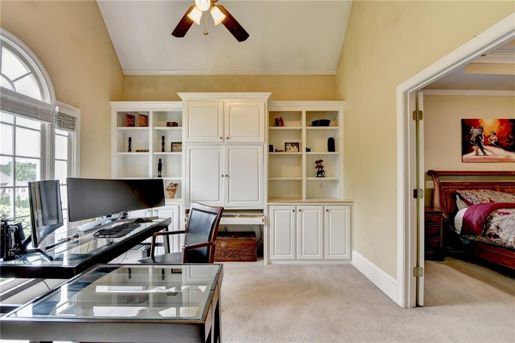 5980 Whitestone Lane, Suwanee, Georgia image 10