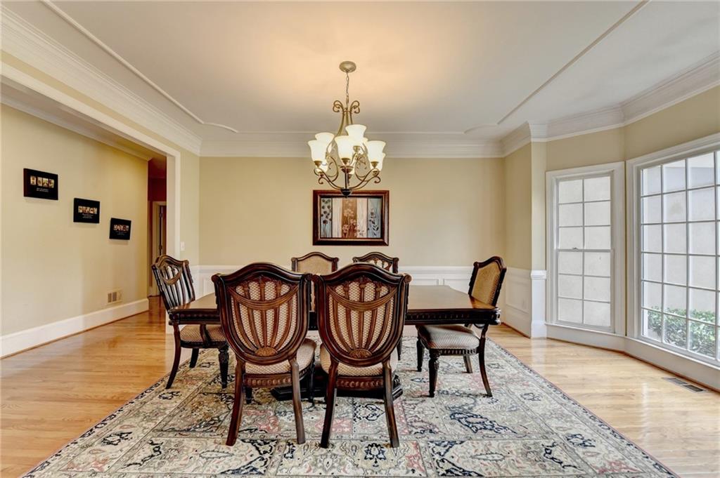 5980 Whitestone Lane, Suwanee, Georgia image 6