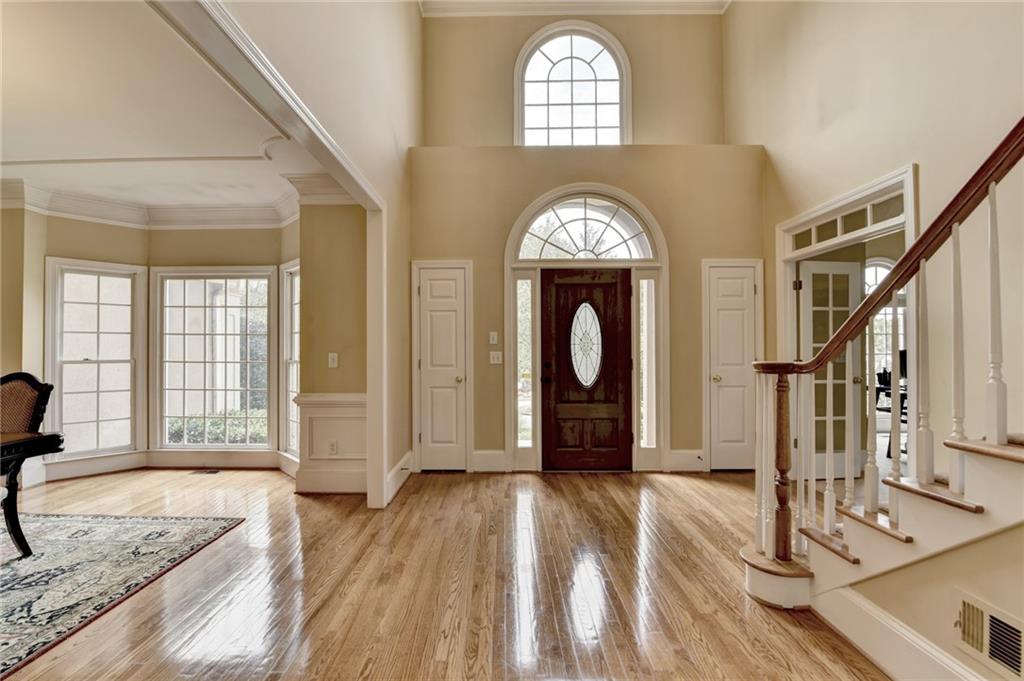 5980 Whitestone Lane