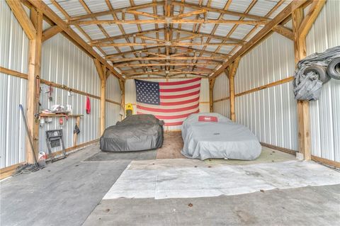 A home in Calhoun