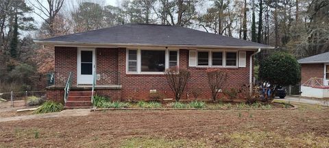 A home in Forest Park