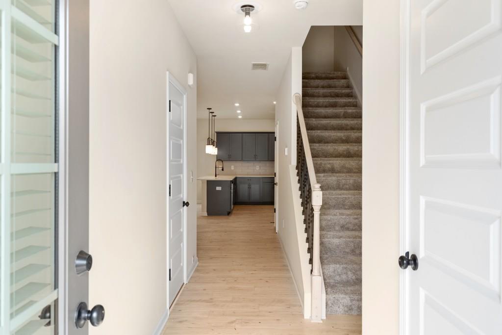 123 Fair Oak Lane