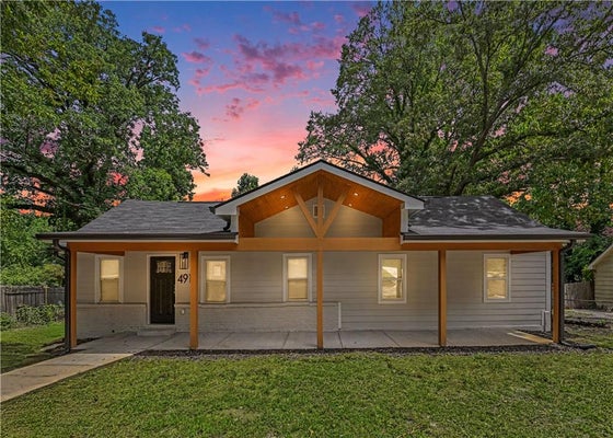 4915 CAMPBELLTON RD SW, ATLANTA, GA 30331 - Image 89b8e1f8767842e8cb66cc8148aadff0/996986685