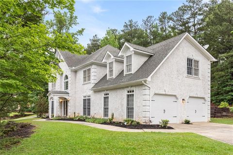 Homes For Sale - 1841 Lake Cove Drive<br/> Atlanta, GA 30331