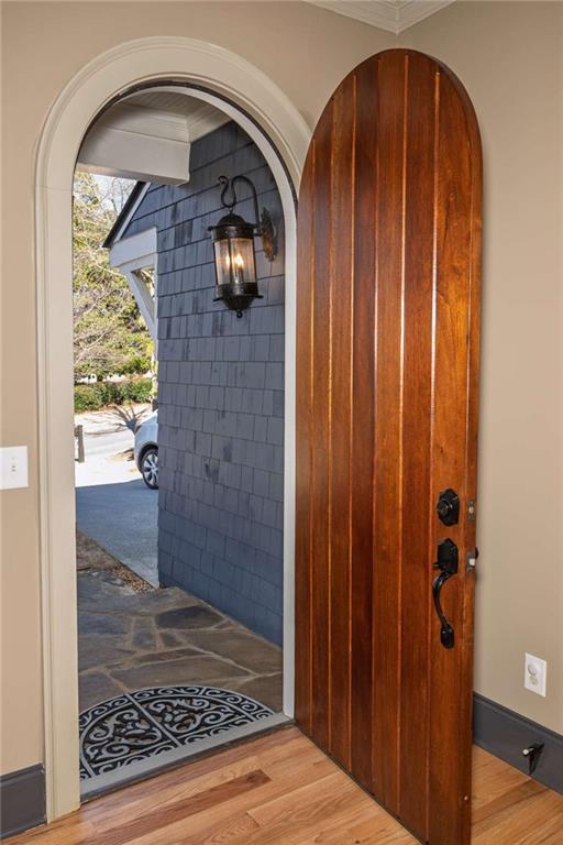 1103 NW Ridenour Court NW